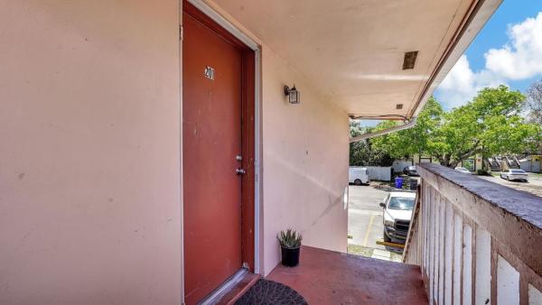 7471 SW 10th Ct #201D, Pompano Beach, Florida 33068, image 1