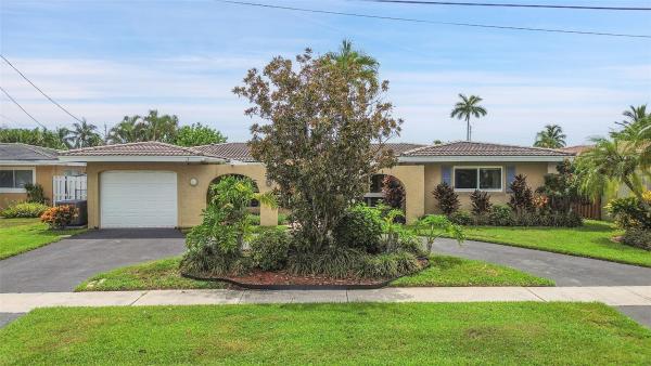 Cypress Harbor, 920 SE 4th Ave, Pompano Beach, Florida 33060, image 1