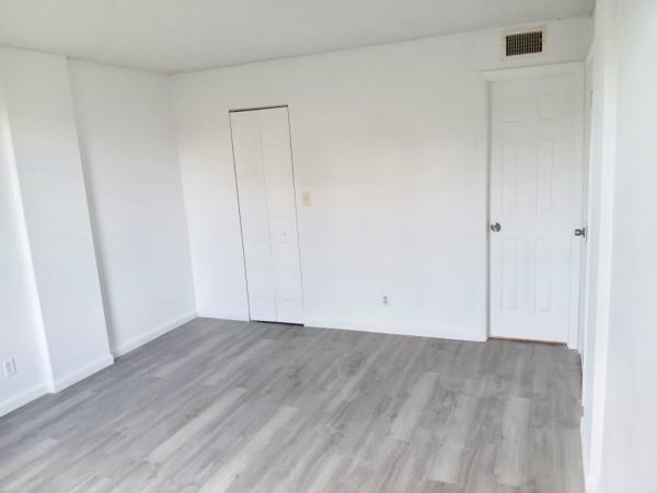 Royal Park, 102 Royal Park Dr #3D, Oakland Park, Florida 33309, image 1