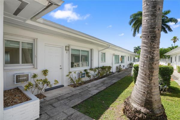 932 Moffett St #5, Hallandale Beach, Florida 33009, image 1