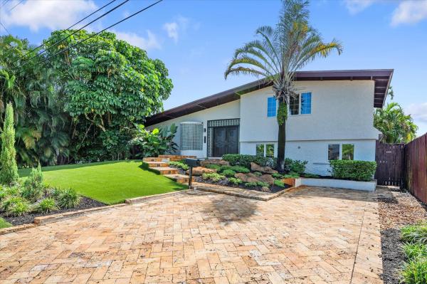 Lauderdale Isles, 2530 Okeechobee Ln, Fort Lauderdale, Florida 33312, image 1