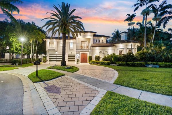 580 Carrotwood Ter, Fort Lauderdale, Florida 33324, image 1
