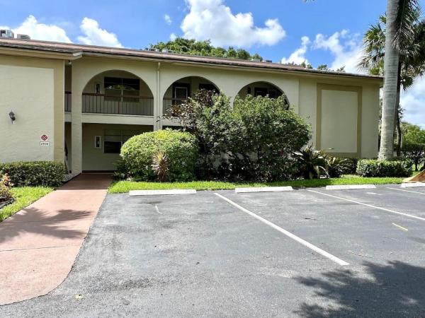 2606 Nassau Bnd #H2, Coconut Creek, Florida 33066, image 1