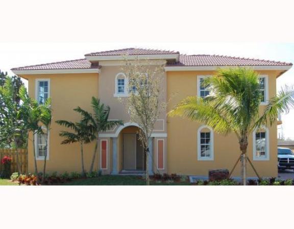 Hollywood Little Ranches, 2216 Van Buren St, Hollywood, Florida 33020, image 1