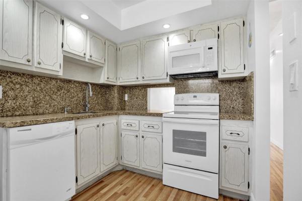 Ashbury House Of Carriage Hills, 251 Berkley Rd #203, Hollywood, Florida 33024, image 2