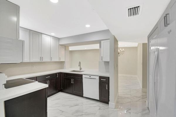Sabal Palm Of Pine Island Ridge, 9510 Seagrape Dr #201, Davie, Florida 33324, image 1