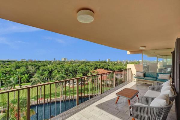 Cricket Club, 1800 NE 114 St 703, Westview, Florida 33181, image 1