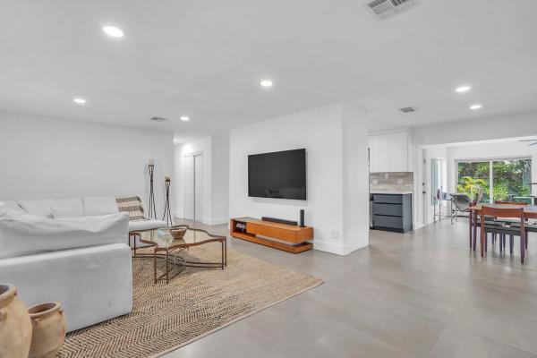 Winfield Park, 498 NE 5th Cir, Boca Raton, Florida 33431, image 1