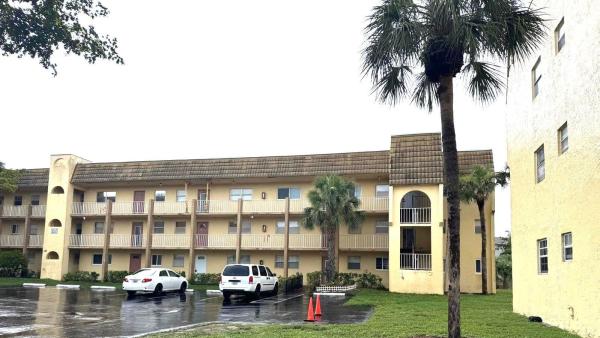 Sunrise Lakes 2, 8305 Sunrise Lakes Blvd #312, Sunrise, Florida 33322, image 1