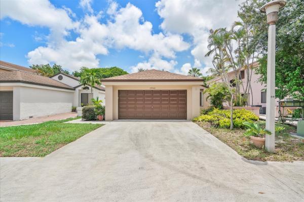 Lakeview Homes At Centura Parc, 3700 NW 19th St, Coconut Creek, Florida 33066, image 1