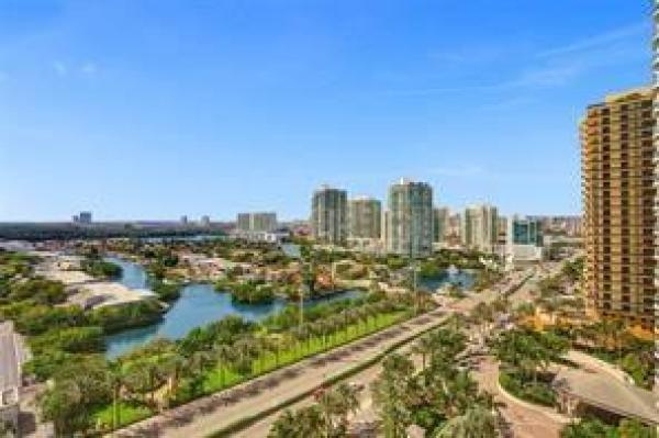 Turnberry Ocean Colony South Tower, 16047 Collins Ave #1501, Sunny Isles Beach, Florida 33160, image 2