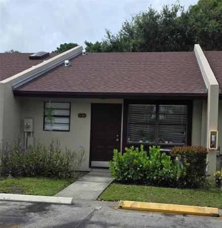 Villager Townhomes, 636 NW 47th St, Deerfield Beach, Florida 33064, image 1