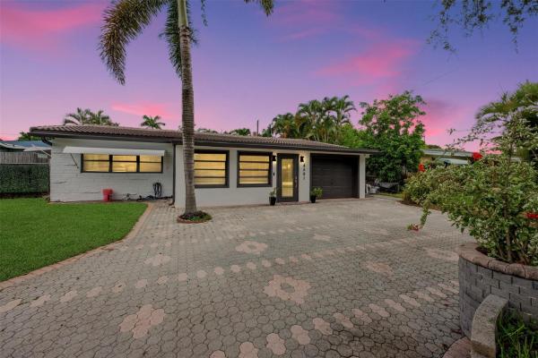 North Andrews Gardens, 4581 NE 3rd Ter, Oakland Park, Florida 33334, image 1