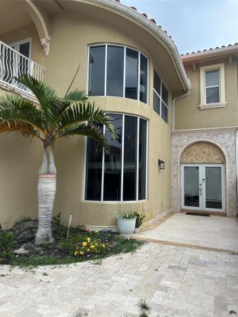 Las Olas By The Sea, 3325 NE 14th Ct, Fort Lauderdale, Florida 33304, image 1