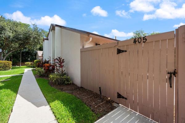 Courtyards Of Plantation Acres, 151 NW 115th Ave, Plantation, Florida 33325, image 1