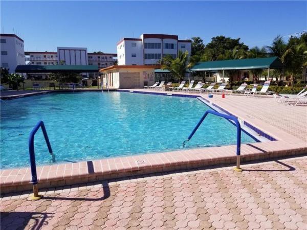 Ruby, 4140 NW 44th Ave #211, Lauderdale Lakes, Florida 33319, image 1