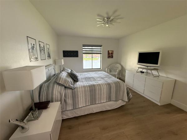 Pine Ridge North 3, 714 Sunny Pine Way #F2, Greenacres, Florida 33415, image 3
