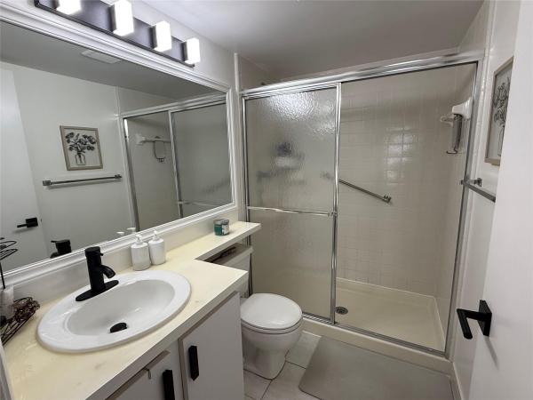 Pine Ridge North 3, 714 Sunny Pine Way #F2, Greenacres, Florida 33415, image 2