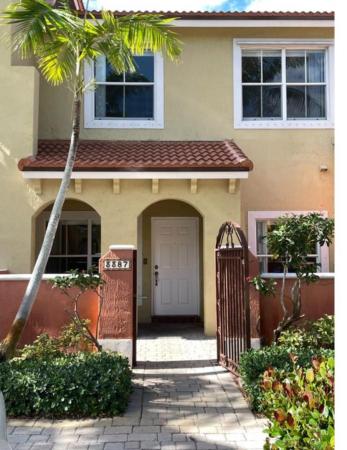 3389 Merrick Ct, Pompano Beach, Florida 33063, image 1