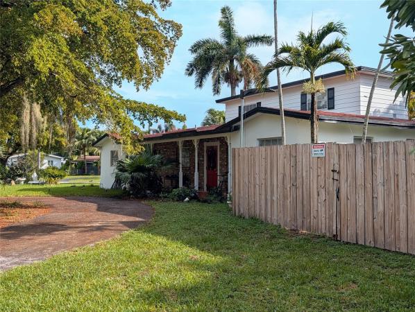 3565 Lloyd Dr, Fort Lauderdale, Florida 33309, image 1