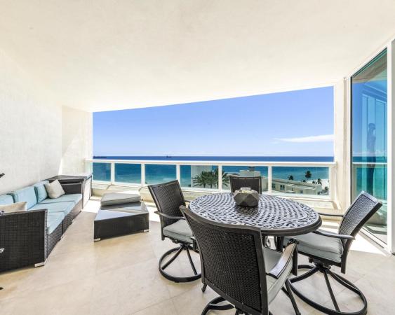 Las Olas Beach Club, 101 S Fort Lauderdale Beach Blvd #1104, Fort Lauderdale, Florida 33316, image 1
