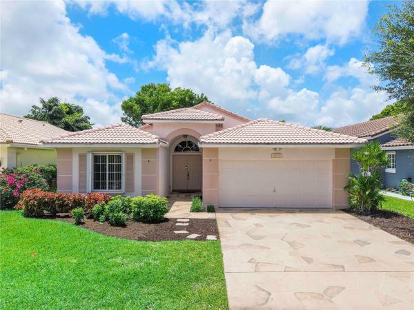 Coquina Lakes, 4700 NW 7th Pl, Deerfield Beach, Florida 33442, image 1