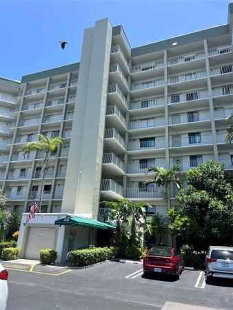 Water Chase At Cypress Bend, 2334 S Cypress Bend Dr #810, Pompano Beach, Florida 33069, image 1