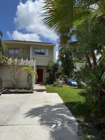 Cypress Point, 12400 Westhampton Cir, Wellington, Florida 33414, image 1