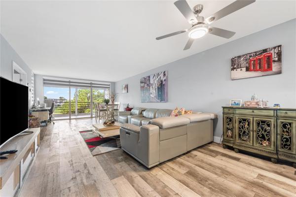 Oaks Way At Palm-Aire, 535 Oaks Dr #404, Pompano Beach, Florida 33069, image 1