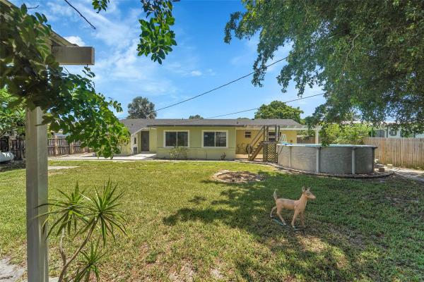 Foss, 4291 Foss Rd, Lake Worth, Florida 33461, image 3