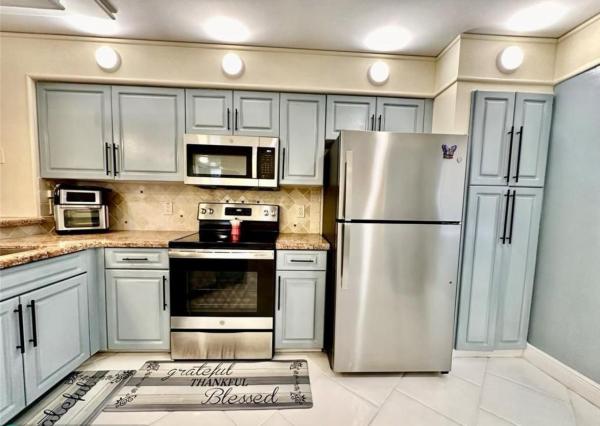 Water Chase At Cypress Bend, 2240 N Cypress Bend Dr #501, Pompano Beach, Florida 33069, image 1