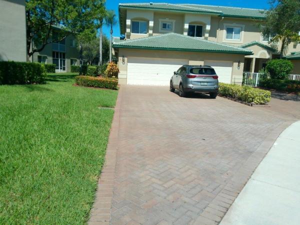 7952 Exeter Cir #201, Fort Lauderdale, Florida 33321, image 1
