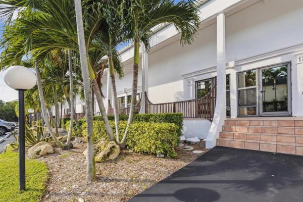 Mayfair House Lake, 3589 S Ocean Blvd #L10, Palm Beach, Florida 33480, image 1