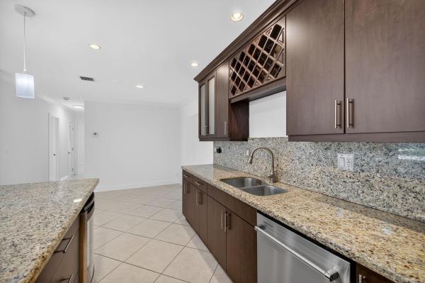 316 NW 24th St, Wilton Manors, Florida 33311, image 2