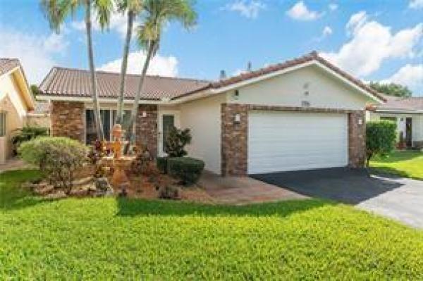 Coral Springs University Drive, 2755 NW 92nd Ave, Coral Springs, Florida 33065, image 1
