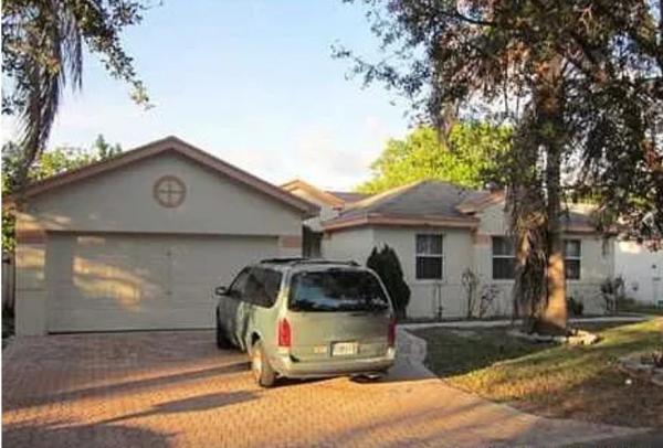 Hammock Estates, 4851 NW 15th St, Coconut Creek, Florida 33063, image 1
