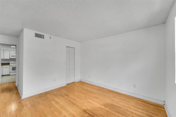 Royal Poinciana, 1265 SW 46th Ave #2205, Pompano Beach, Florida 33069, image 2