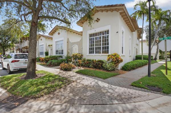 Canterbury At Quantum Village, 616 NW 25th Ave, Boynton Beach, Florida 33426, image 1