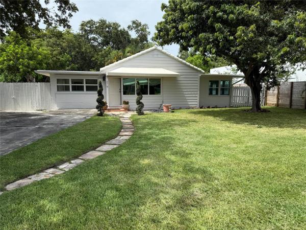 Homewood, 375 Orange Way, West Palm Beach, Florida 33405, image 1