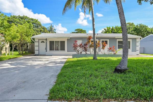 Broadview Country Club Estates, 6421 SW 16th St, North Lauderdale, Florida 33068, image 1