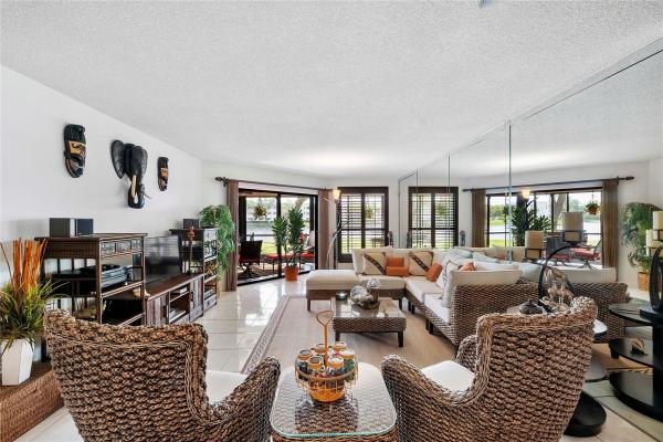 7219 Fairfax Dr #110, Tamarac, Florida 33321, image 1