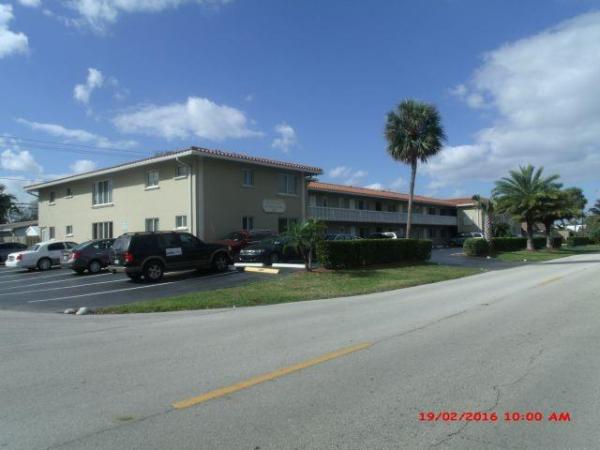 Presidential Of Broward, 2020 NE 56th St #206, Fort Lauderdale, Florida 33308, image 1