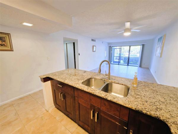 Cypress Bend, 2320 S Cypress Bend Dr #106, Pompano Beach, Florida 33069, image 1