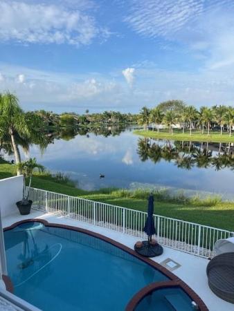 Kensington, 19000 NW 10th St, Pembroke Pines, Florida 33029, image 1
