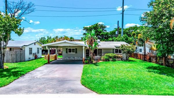 Coral Heights, 4401 NE 13th Ave, Oakland Park, Florida 33334, image 1