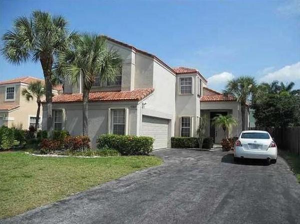 Mill Run Carriage Homes At Terramar, 6365 NW 77th Pl, Parkland, Florida 33067, image 1
