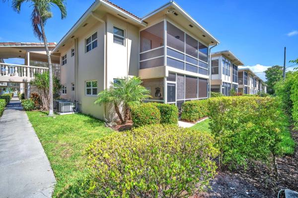 Venetian Park Gardens, 2131 NE 42nd Ct #104e, Lighthouse Point, Florida 33064, image 1