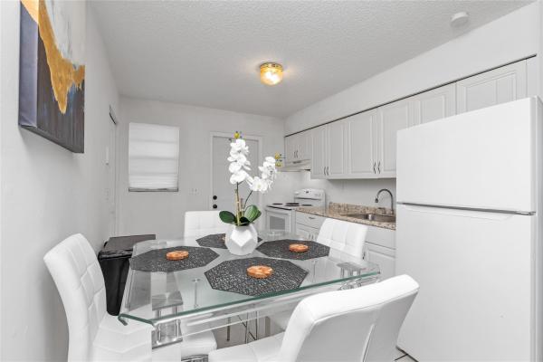 Woodlawn, 800 SW 30th St #1-2, Fort Lauderdale, Florida 33315, image 2
