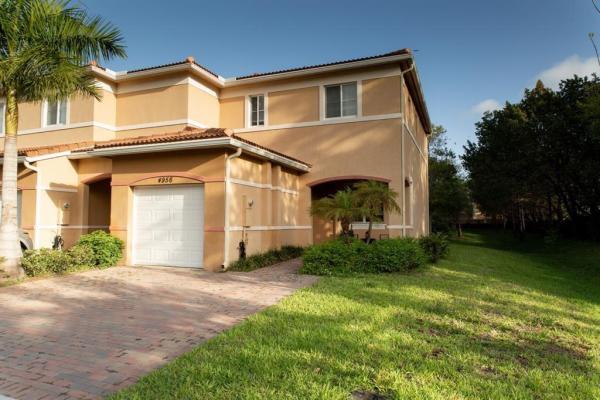 Leto Acres, 4956 SW 30th Ter #4956, Fort Lauderdale, Florida 33312, image 1