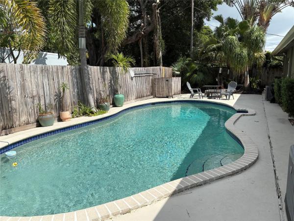 South Middle River, 1607 NW 5th Ave, Fort Lauderdale, Florida 33311, image 1